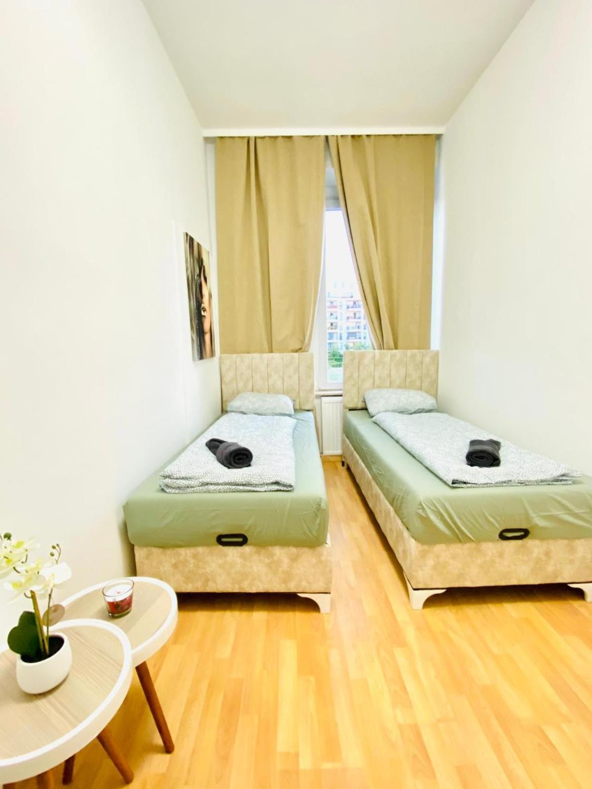 Bright 5Br Shared Apartment W Great Transport Link Viena Exterior foto