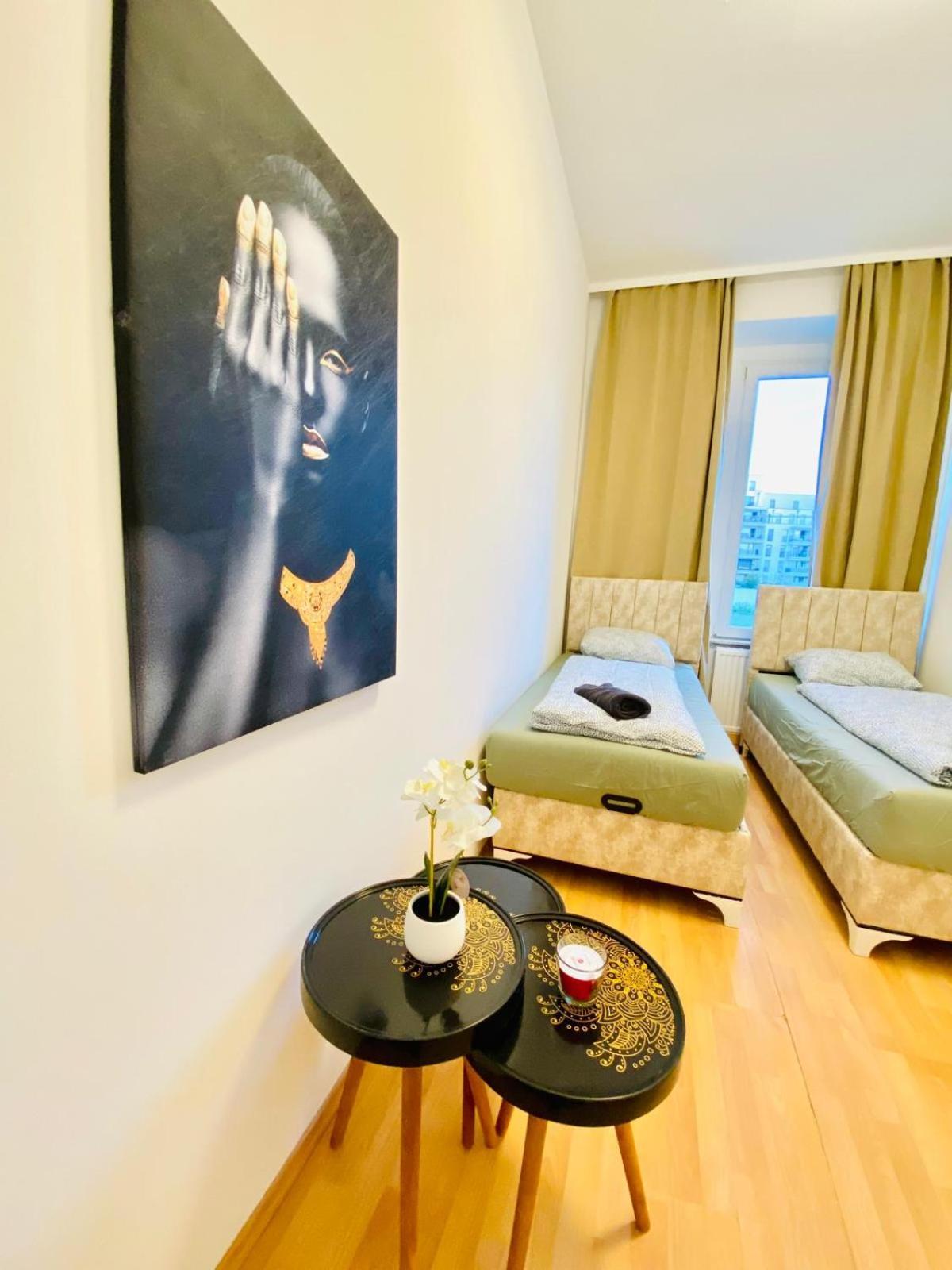 Bright 5Br Shared Apartment W Great Transport Link Viena Exterior foto