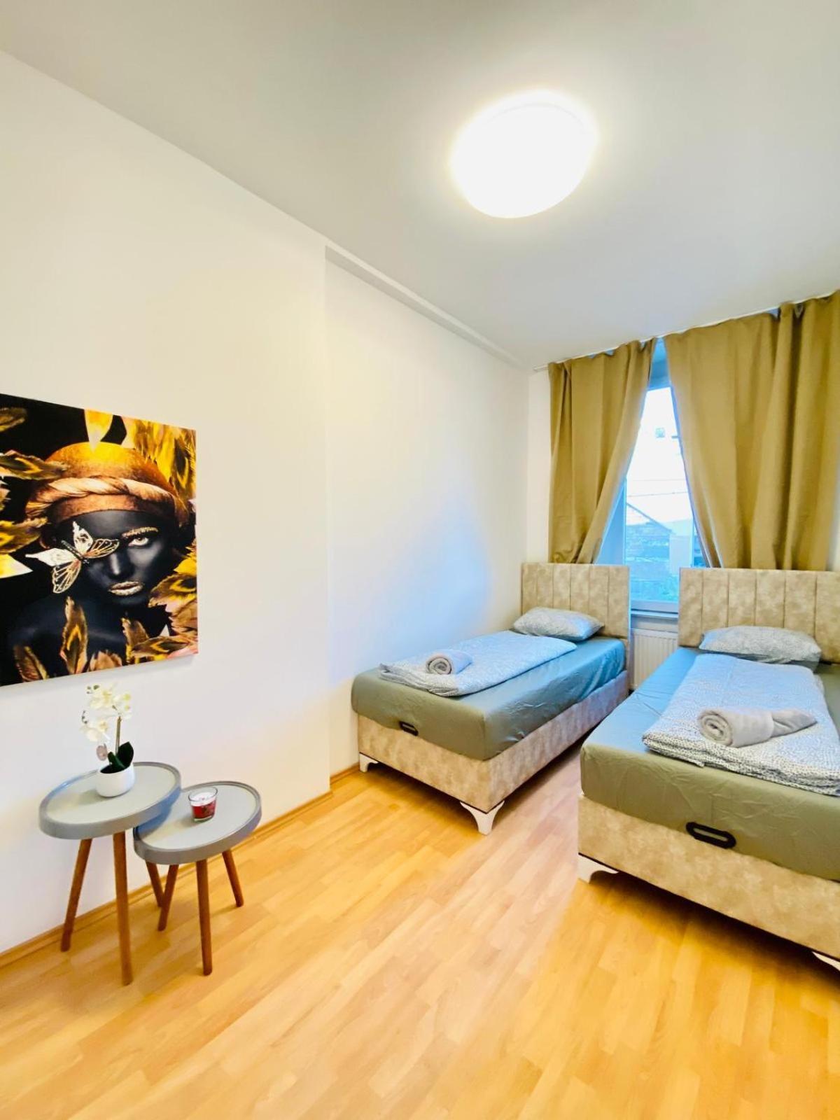 Bright 5Br Shared Apartment W Great Transport Link Viena Exterior foto